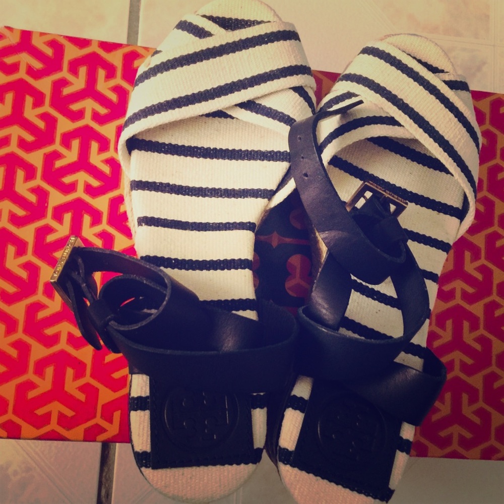 Karissa Espadrille Navy/White Wedge